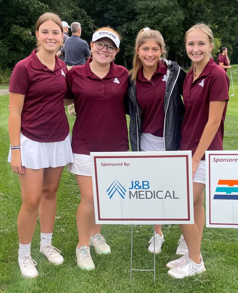 Walled Lake Northern Girls Golf